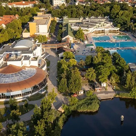 Edit Ház Apartamento